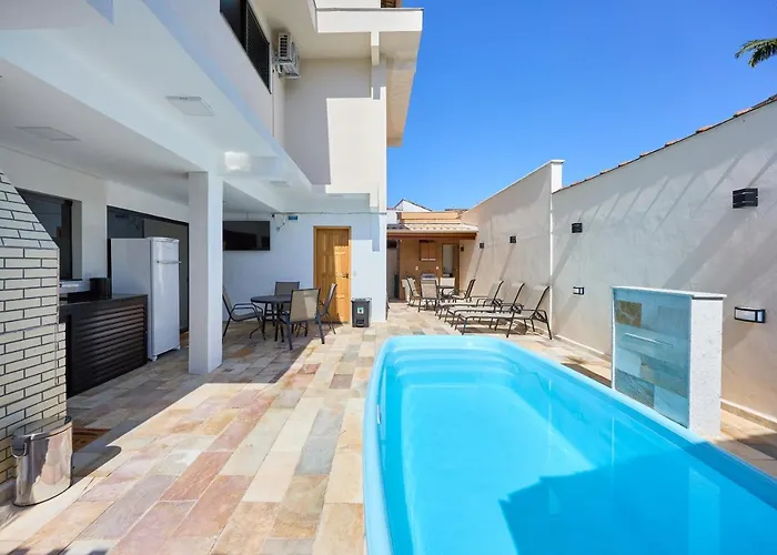 Casas 01 Ou 02 - Piscina, Churrasqueira, 150 Mt Mar, Quartos Com Ar Condicionado, Tv Smart 43, Ventilador