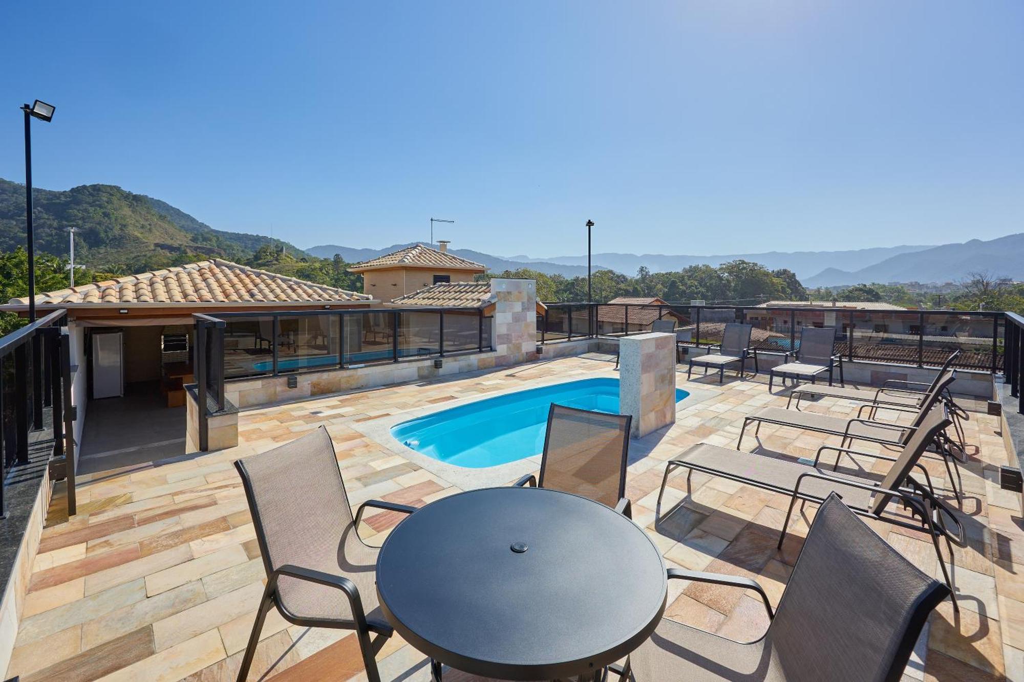 Casa de férias Casas Praianas: Cozy Retreats With Pool And Proximity